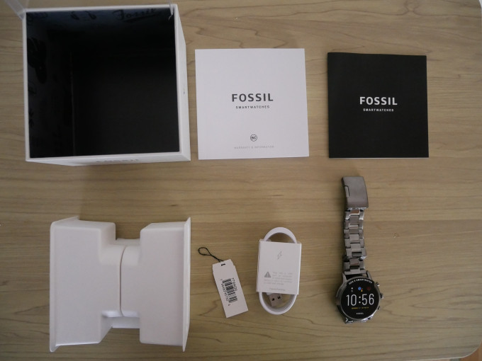 Fossil The Carlyle HR 一式2