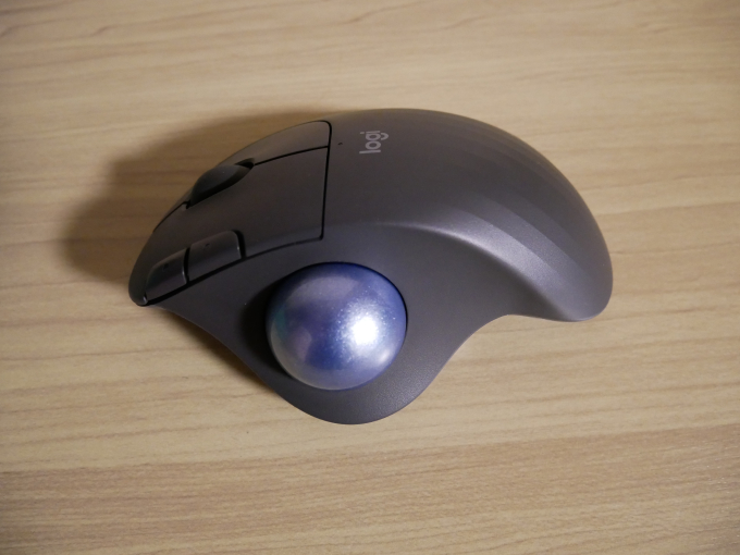 Logicool M575 本体トラックボール