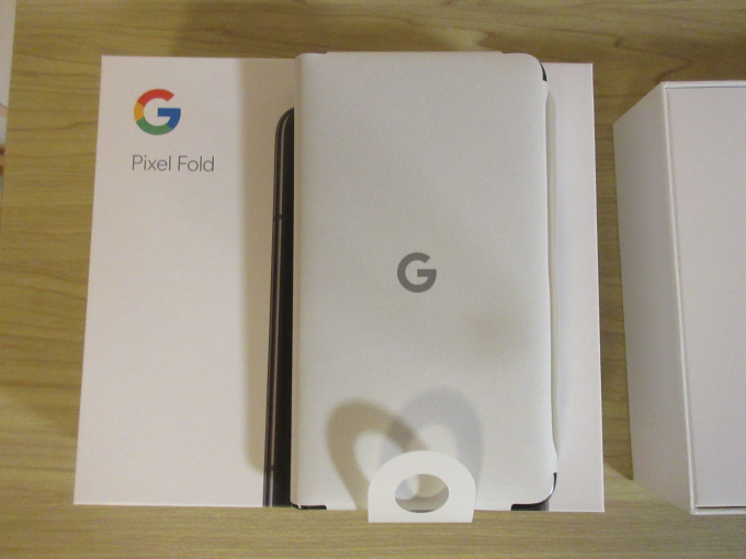 Google Pixel Fold 本体1