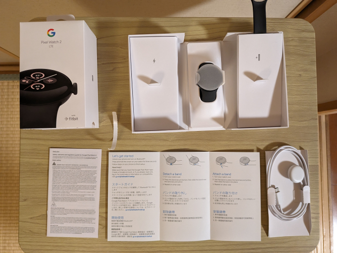 Google Pixel Watch 2 内箱の中3