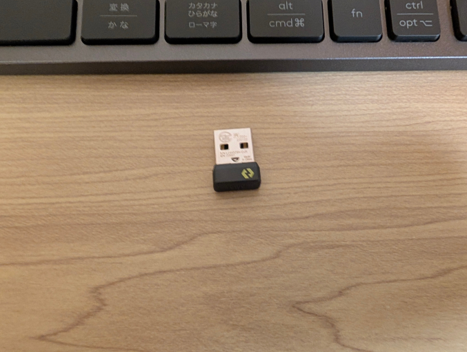 Logicool MX KEYS S KX800sGR USBレシーバー1
