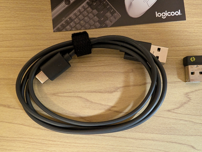 Logicool MX KEYS S KX800sGR 付属品3