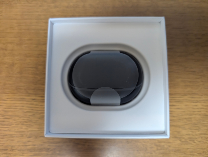 SOUNDPEATS Air5 Pro 開けたところ2