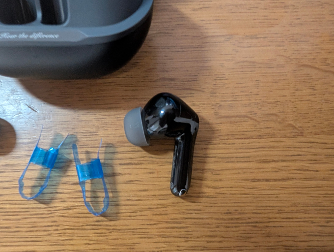 SOUNDPEATS Air5 Pro イヤフォン1