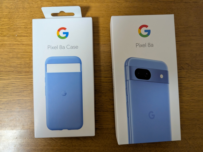 Google Pixel 8a Bay 128GB と ケース 外箱表