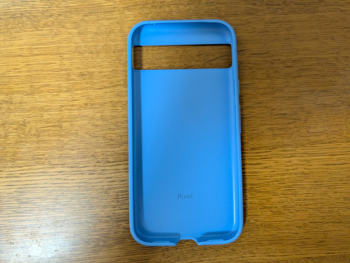 Google Pixel 8a Bay 128GB と ケース ケース裏