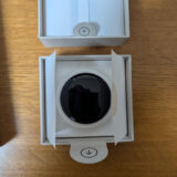 届きました、Google Pixel Watch 4 45mm LTE Satin Moonstoneです、あまり変化している感じを受けませんが、画面がかなり大きくなって、充電速度とバッテリー持ちがすごい！