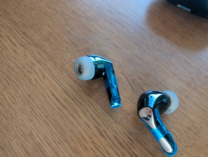 SOUNDPEATS Air5 Pro+ イヤフォン2