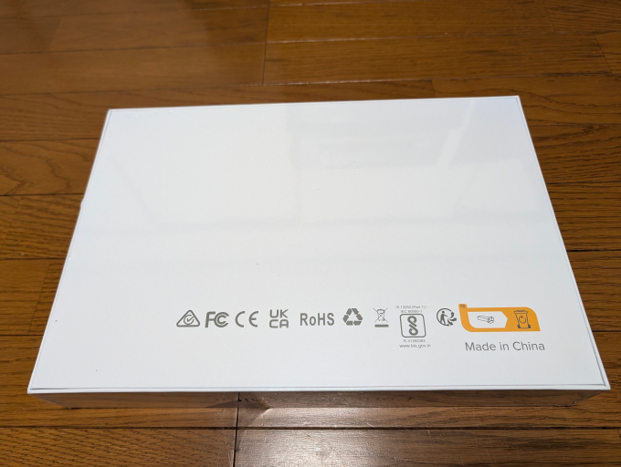 EVICIV モバイルモニター 15.6インチ 外箱裏