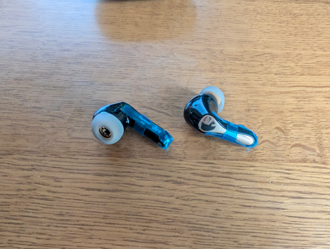 SOUNDPEATS Air5 Pro+ イヤフォン1