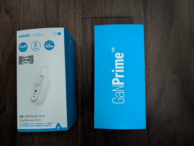 Anker 615 USB Power Strip 内箱の中