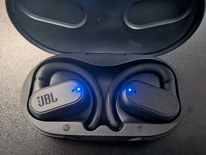 JBL SOUNDGEAR SENSE オープンイヤーワイヤレスイヤホン イヤホン本体7