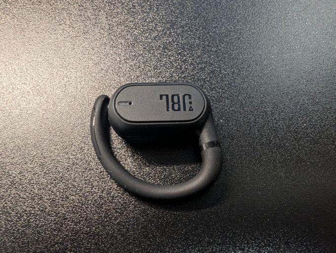 JBL SOUNDGEAR SENSE オープンイヤーワイヤレスイヤホン イヤホン本体6