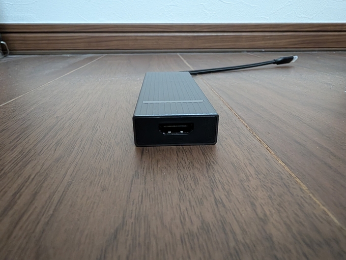 UGREEN Revodok USB-C ハブ 6in1 本体4