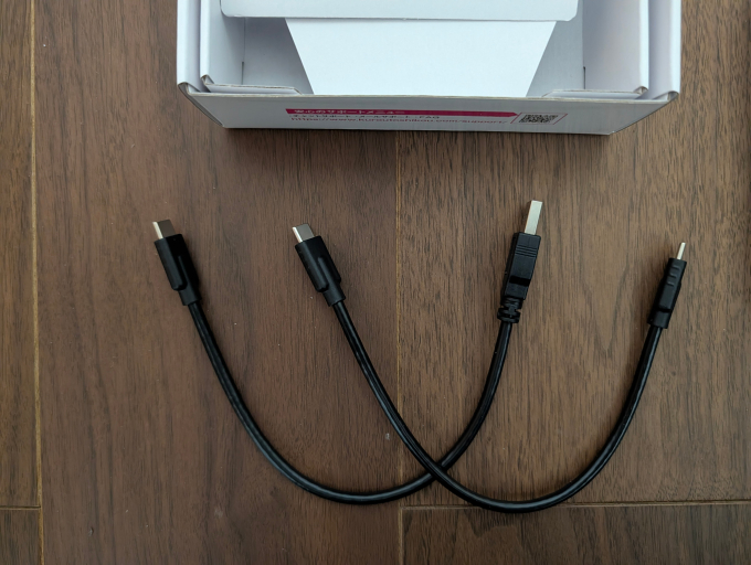 玄人志向 SATA接続ケース GW2.5AM-SU3G2 付属ケーブル1